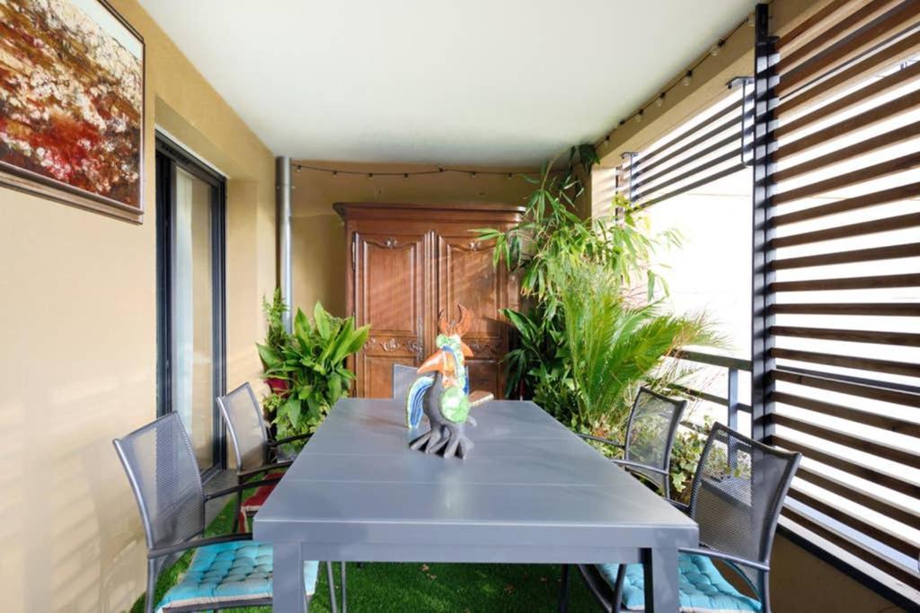 Apartamento Le Précieux terrasse et parking privé Aix-en-Provence Exterior foto